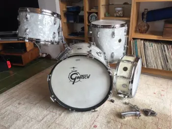 60's Original Gretsch Round Badge 18&quot; 12&quot; 14&quot; + snare in WMP.