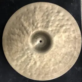 Ajaha cymbal