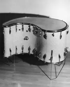 Deri comma drum for Stockhausen, and the Warp drum