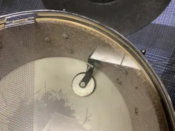 Ludwig Snare ID B/O White over Wood