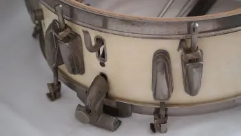 TROWA &amp; TACTON - Saxonian drums again