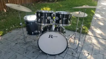 I keep going back to Rogers Swivomatic Drums