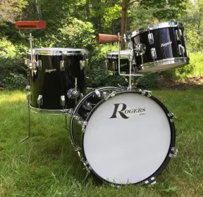 I keep going back to Rogers Swivomatic Drums