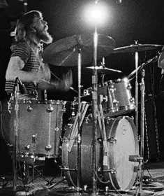 Doug Clifford's CCR Camco kit.