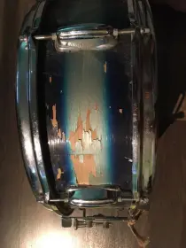 Restoring Slingerland duco paint