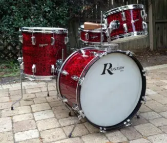 Different camps of drum fanciers