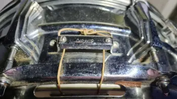 70's Ludwig Supraphonic LM400 w/ Silver Badge