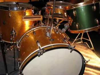 Cadillac Green 1950s Gretsch singles?