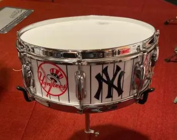 This is the Display Your Rewrapped Vintage Drums Thread
