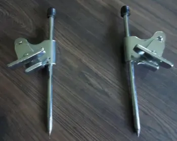 Hoop mounted Bass drum spurs