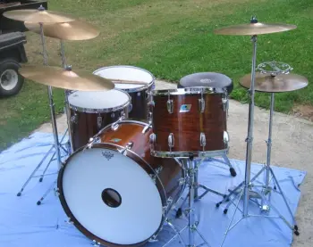 This is the Display Your Ludwig Drum Thread