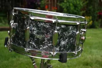 This is the Display Your Rogers Drums Thread