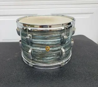Vintage 1963 Blue Oyster Pearl 13&quot; Tom