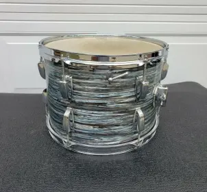 Vintage 1963 Blue Oyster Pearl 13&quot; Tom