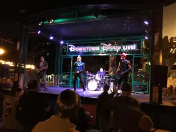 Rogers Big R...alive and well at Disneyland!