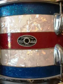 Red-White-Blue Late 60s Slingerland set 12-14-20