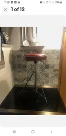 Can anyone identify this drum throne ?