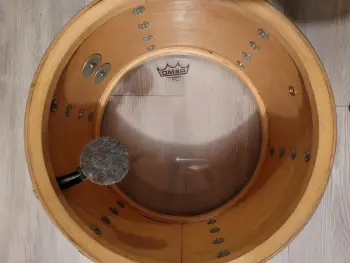 Late-70 (78?) Ludwig with 3 ply?