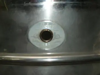 6 1/2 X 15 Ludwig &amp; Ludwig Anniversary snare drum - Looking for good home.