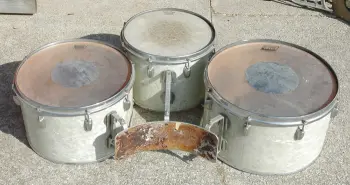 18x10 Ludwig Bass Drum.. what do you make of this??