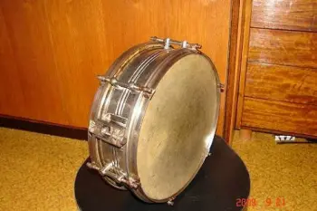 Old 12&quot; snare (1940s?)