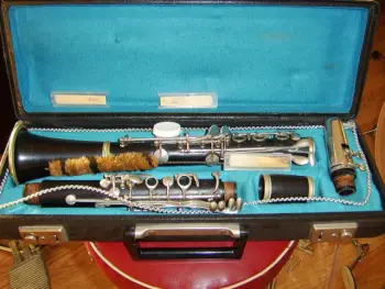 Help to ID Premier 60's Kit