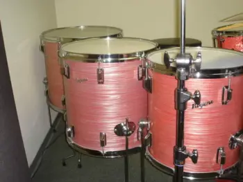 Rogers Pink Ripple Pearl wrap