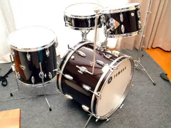 yamaha vintage set? or is it?