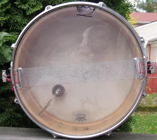 Unknown Japanese "Super Sensitive" style Snare Drum?