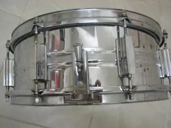 Pearl snare