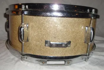 Lovely PEARL 60's Silver Sparkle 5x14 Snare