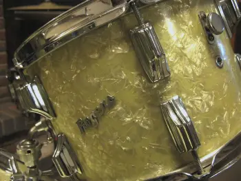 Rogers Holiday Drums WMP???