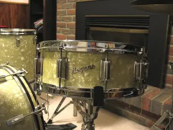 Rogers Holiday Drums