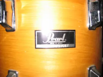 Identifying my pearl drums