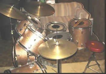 Late 60's Ludwig Champagne Sparkle Set