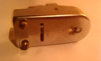 Can anybody identify this COS (MIJ?) snare?
