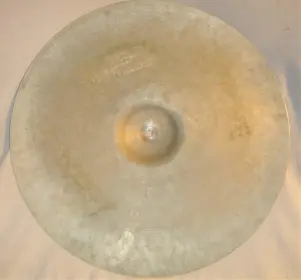 Ludwig Standard 22' ride. Made in Germany