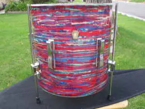 1968 Ludwig &quot;psychedelic Red&quot; Club Date