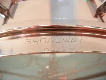 1930's Leedy Broadway Dual value ?