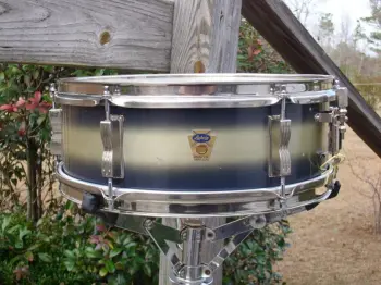 1960 Ludwig snare-refinish or preserve?