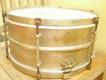 ludwig snare 1920  14*6 yes or no ! Please.