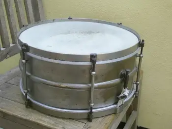 ludwig snare 1920  14*6 yes or no ! Please.