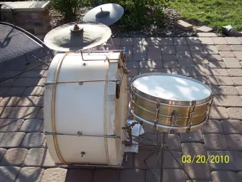 1930's Leedy Reliance kit