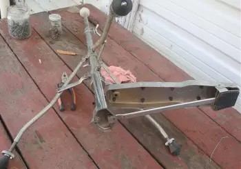 Any idea on what brand is this HH stand?
