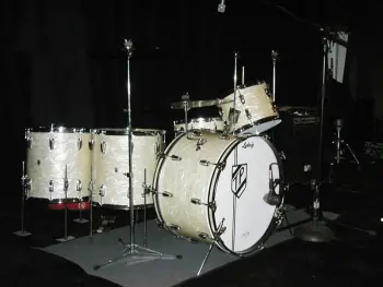 WFL bass drum tom mount
