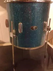 Looking for a hunk of MIJ aqua marine sparkle drum wrap