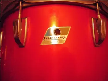 1970's Ludwigs, Red Cortex