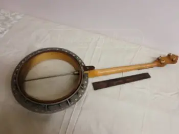 Something Cool Slingerland Banjo on....
