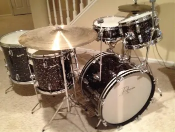 It's the &quot;show off your Rogers drums&quot; thread!