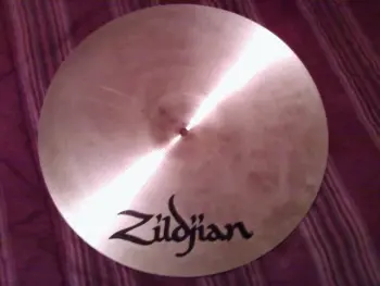 Zildjian 16&quot; Medium Crash Cymbal